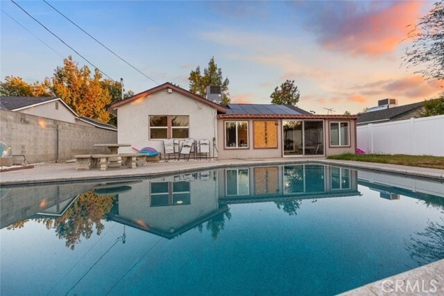 Building Photo - 11377 Gaynor Ave