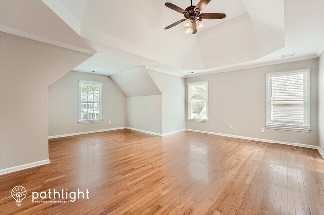 Building Photo - 4011 Iron Hill Ln