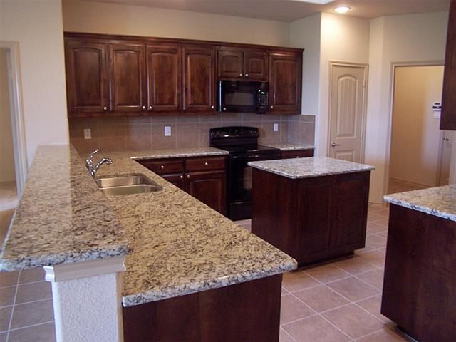 Building Photo - 9216 Liberty Crossing Dr