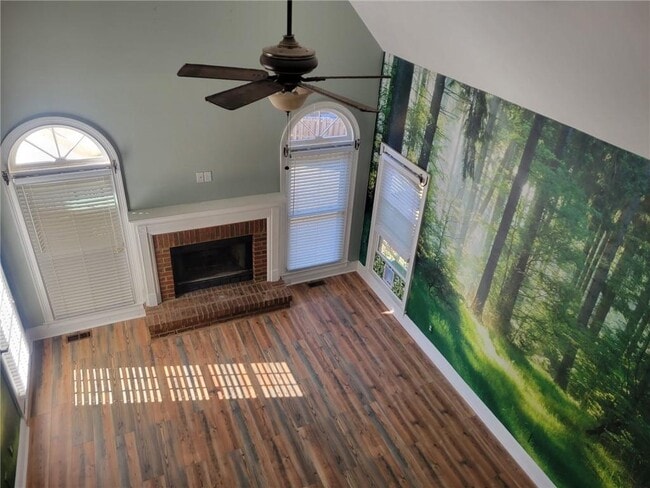 Building Photo - 7450 Waters Edge Dr