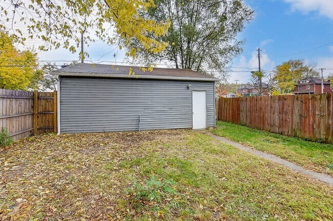 Building Photo - Dayton, OH 4 Bed 1 Bath available to rent!