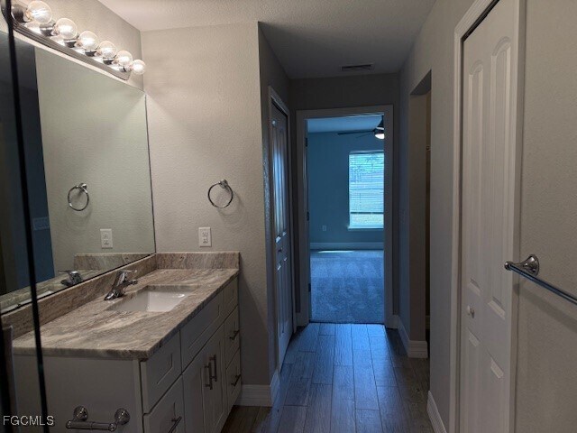 Building Photo - 606 NE 16th Terrace