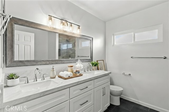 Building Photo - 7425 Garden Grove Ave