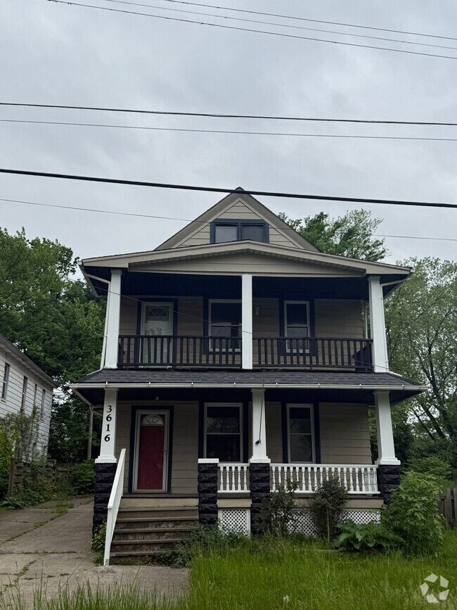 Building Photo - 3616 East 59