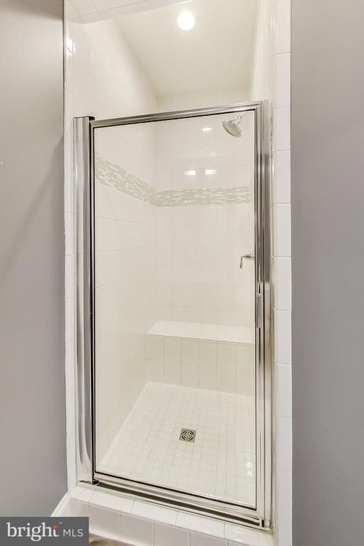 Building Photo - 10821 Symphony Park Dr