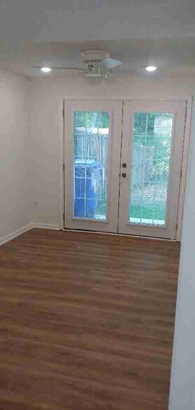 Building Photo - 3464 Maddox Ct