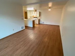 Building Photo - Alderwood Manor