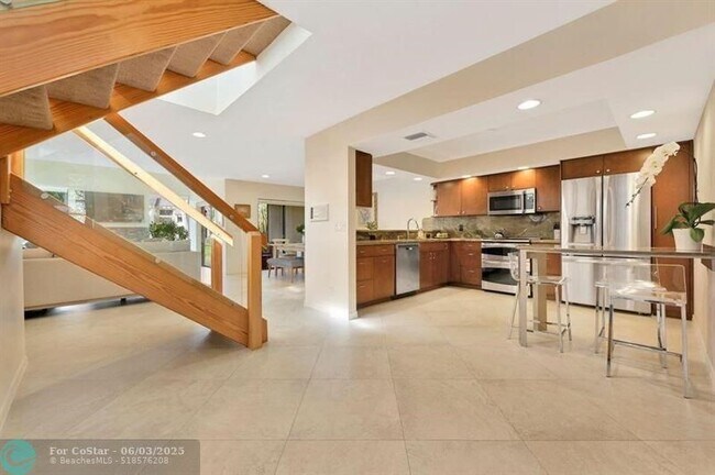 Building Photo - 22913 Ironwedge Dr