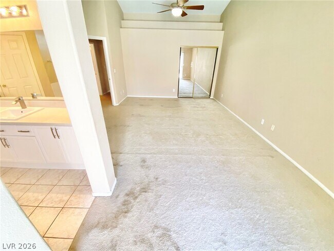 Building Photo - 4678 Carefree Dr