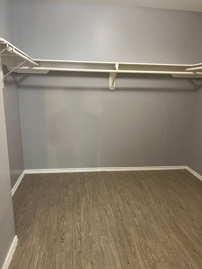Building Photo - Eagle Springs Home Ready for Immediate Occupancy
