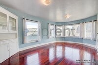 Building Photo - Unit B