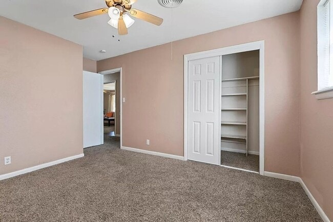 Building Photo - 5720 Wharton Dr