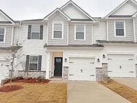 Building Photo - 7 Vine House Dr