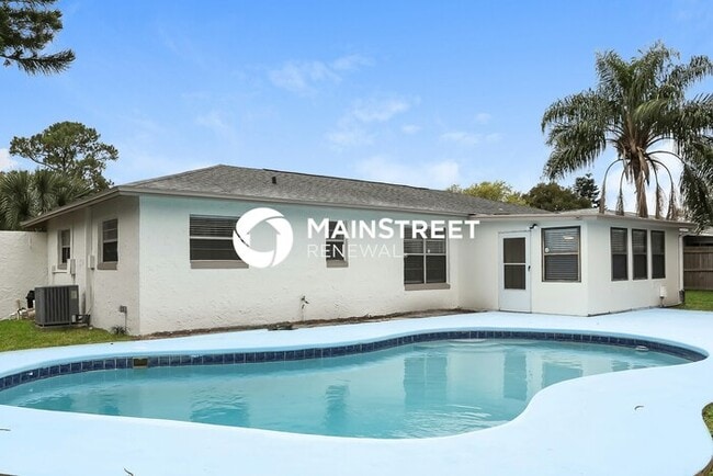 Building Photo - 3 Bedroom Pet-Friendly Home in CASSELBERRY, FL with Main Street Renewal