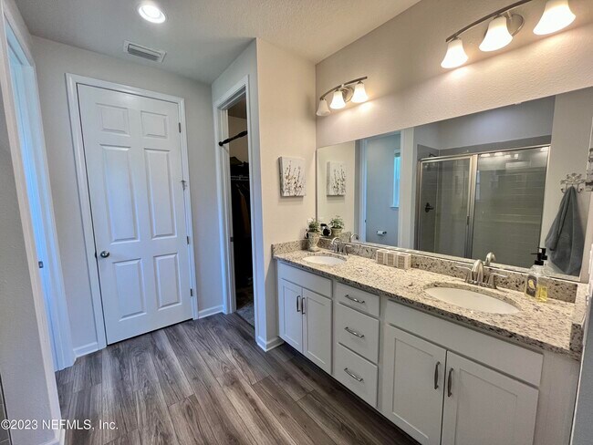 Building Photo - 2274 Lincoln Sendero Trail