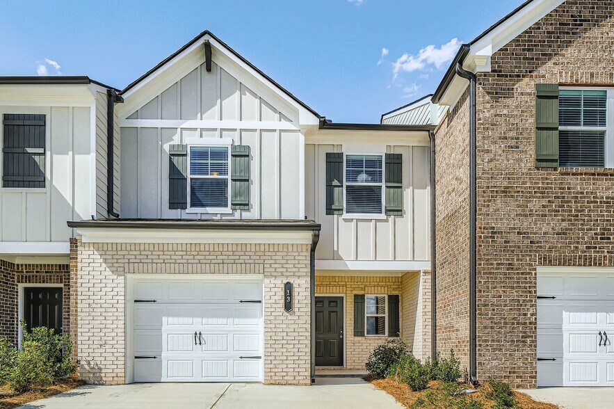 Building Photo - 89 Basswood Ln