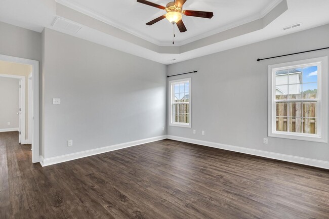 Building Photo - Large 4 bedroom home available now!