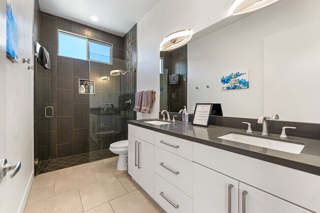 Building Photo - Pool Home in La Quinta Cove