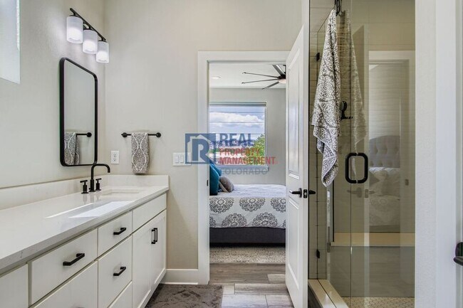 Building Photo - 5160 Ward Rd