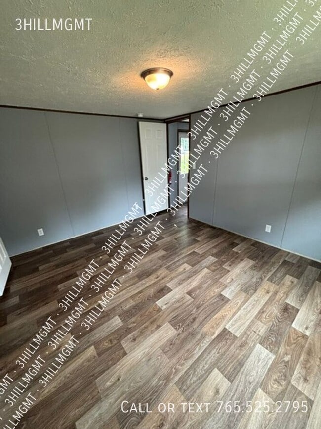 Building Photo - 5600 W Kilgore Ave