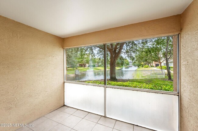Building Photo - 10075 Gate Pkwy N