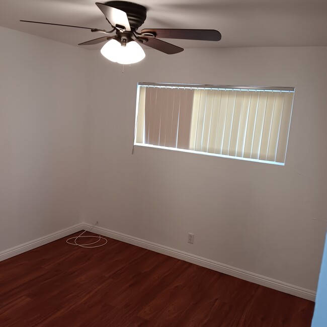 Building Photo - 4745 W 160th St