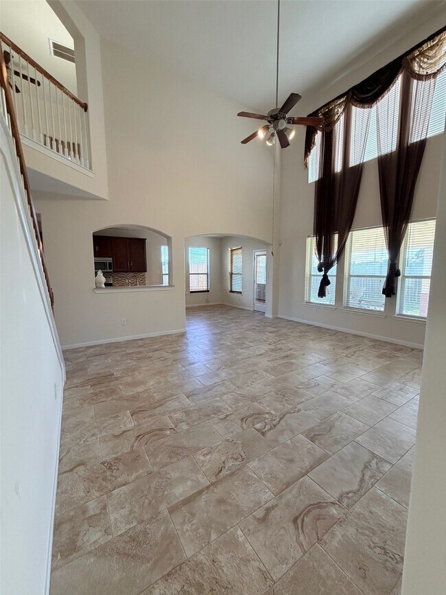 Building Photo - 14035 Mohave Way Dr