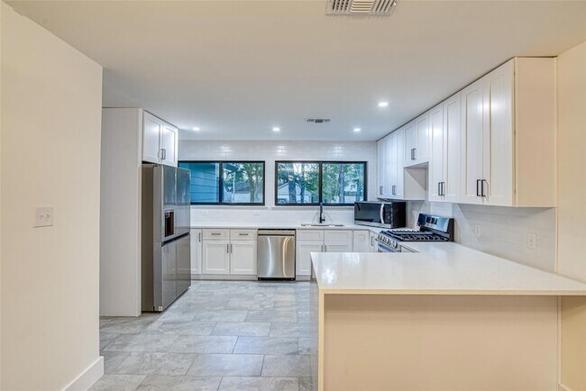 Building Photo - 13126 Mill Stone Dr