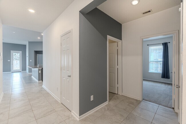 Building Photo - 2770 Cayden Crk Wy