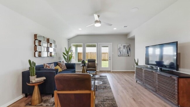 Building Photo - 12620 Fleet River Rd