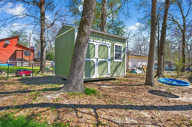 Building Photo - 10391 Royal Magnolia Dr