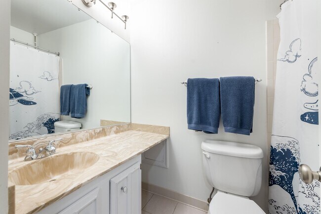 Building Photo - 9843 Campbell Dr