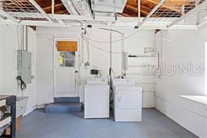 Building Photo - 144 30th Ave N