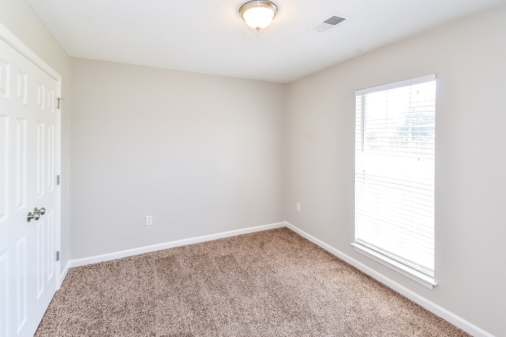 Building Photo - 7805 Jane Ayre Dr