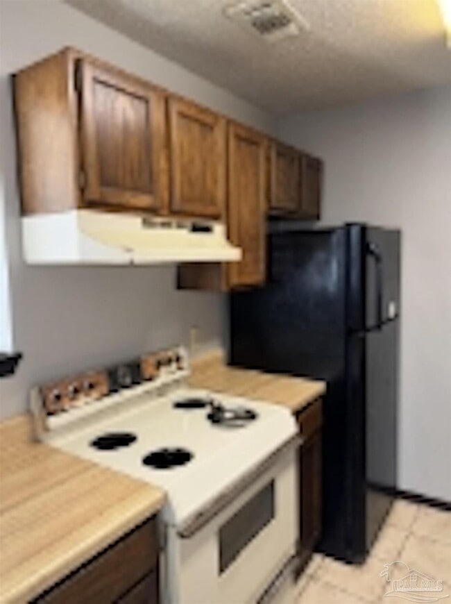 Building Photo - 455 Stara Cir