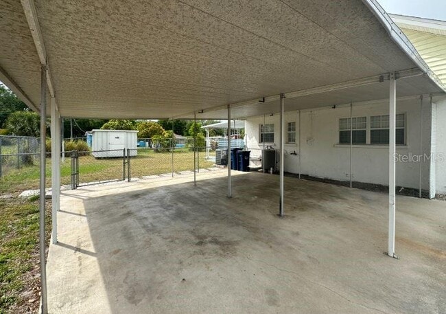 Building Photo - 3912 5th St Cir E