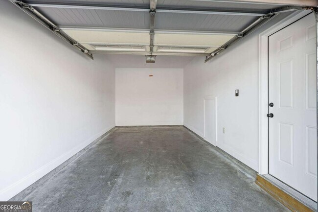 Building Photo - 2826 Fox Wood Ln