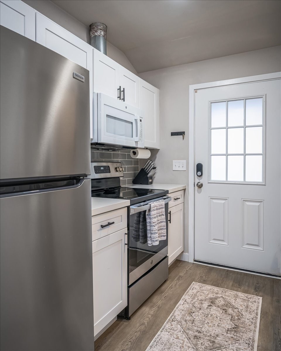 Building Photo - 210 SW 104th St