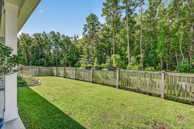 Building Photo - 3177 Safe Harbor Way