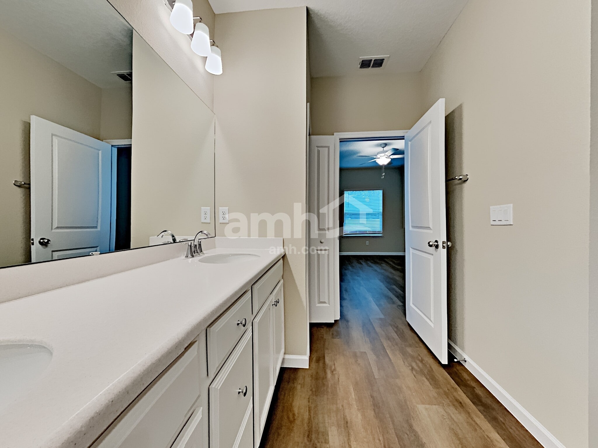 Building Photo - 194 Edge Park Trl