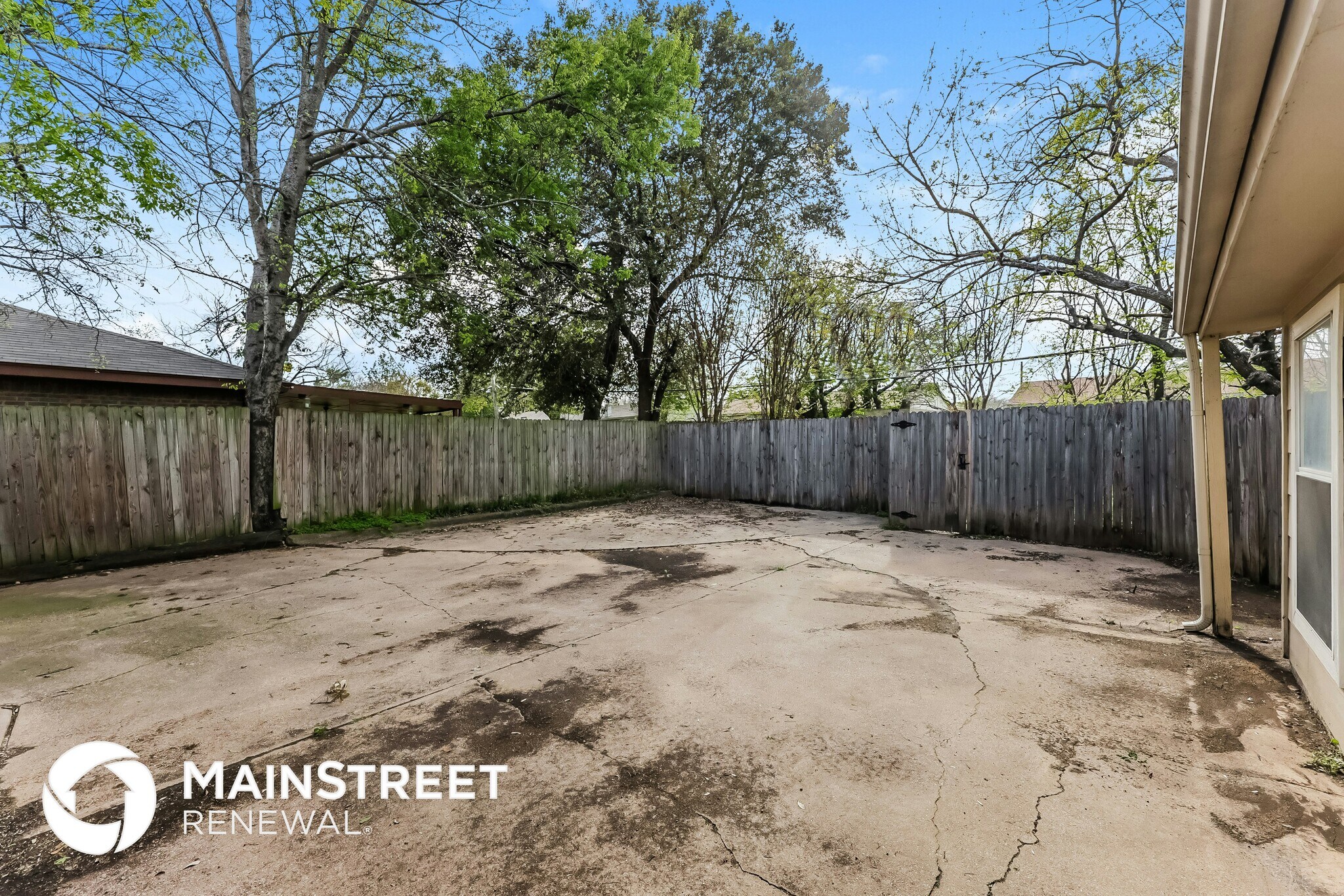 Building Photo - 1416 Mims St