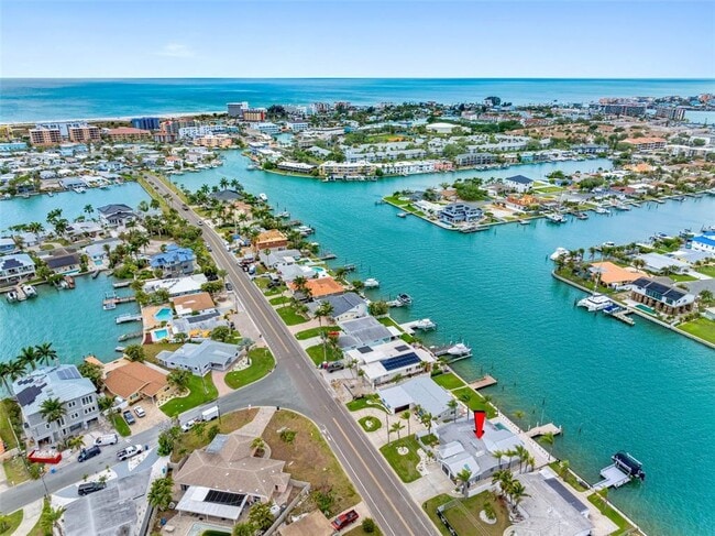 Building Photo - 520 115th Ave