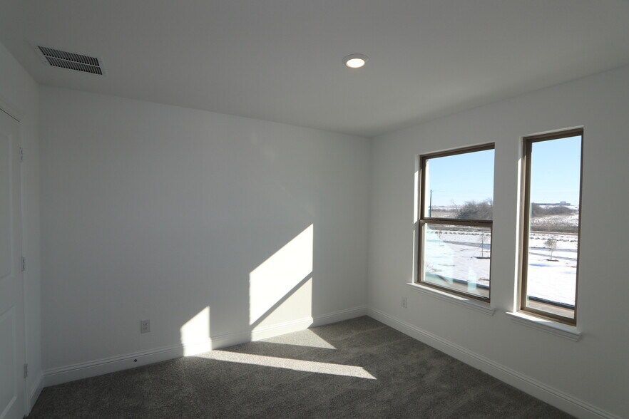 Building Photo - 3316 Autumn Sage Dr