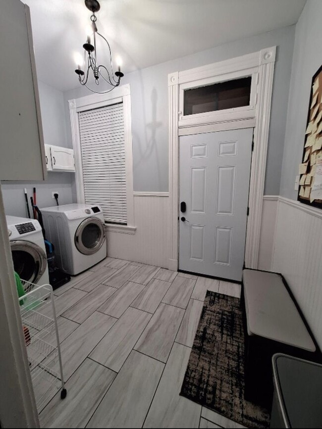 Building Photo - Fully Furnished 1 bedroom in Ludlow – All Utilities Included