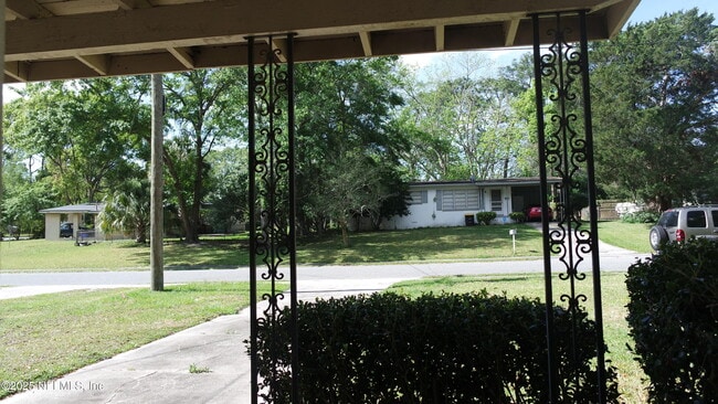 Building Photo - 7963 Lemans Dr