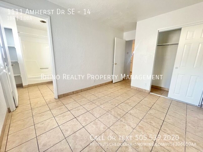 Building Photo - 1111 Amherst Dr SE