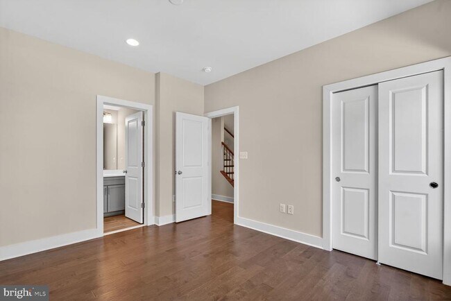 Building Photo - 5128 Ridgeview Retreat Dr