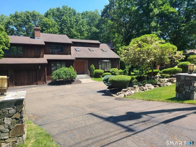 Building Photo - 925 Dunbar Hill Rd