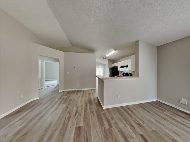 Building Photo - 3115 Kelling St