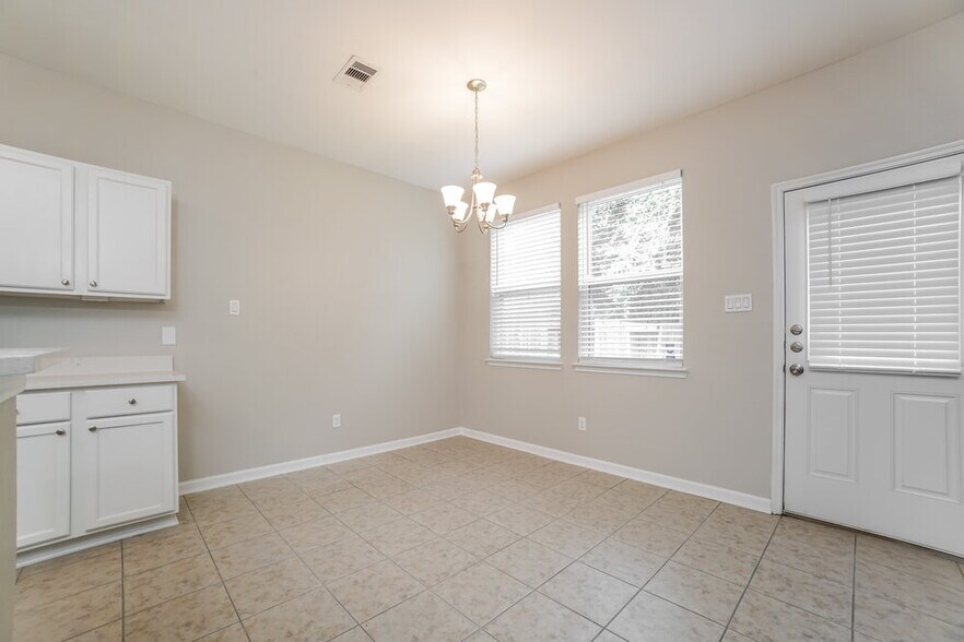 Building Photo - 13034 Rose Landing Dr